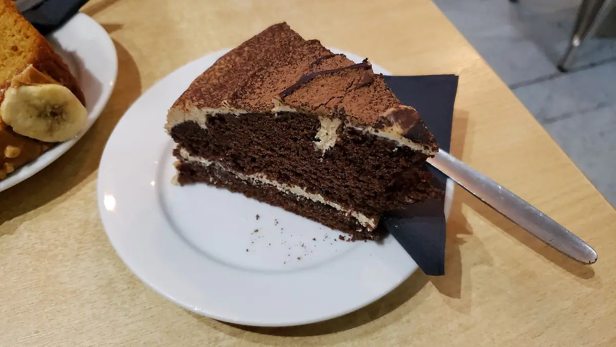 Bell's Cakes & Sweets – cake shop in Badger Hill, York